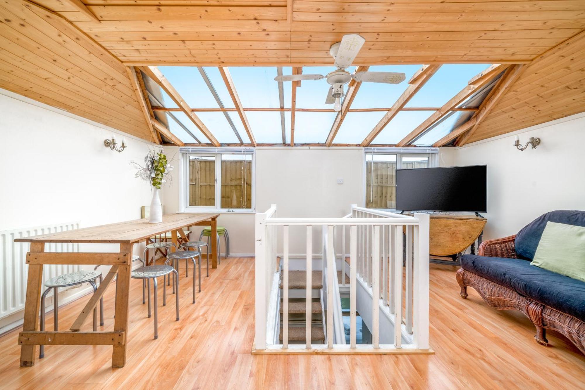 Cozy Maisonette Near Abbey Road Лондон Екстериор снимка